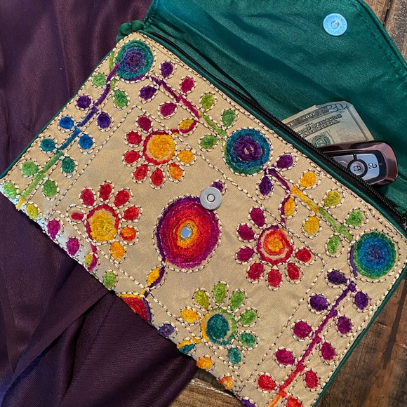 Handbags - CLUTCH Summer Handbag Special Occasion Brunch Wedding Fun Unique Colorful